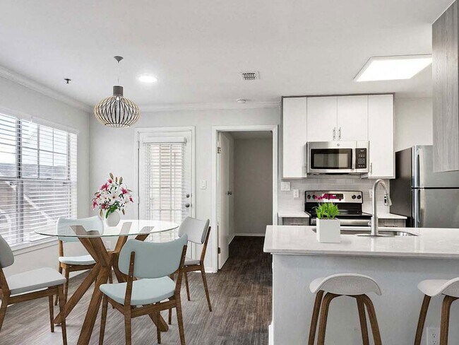 Foto del edificio - Briarhill Apartments