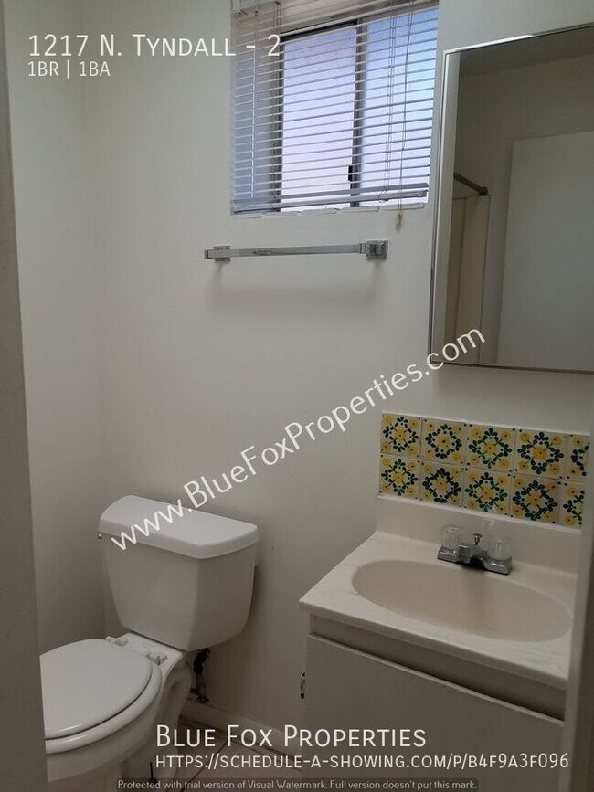 Foto del edificio - 1217 N. Tyndal Ave  #2
