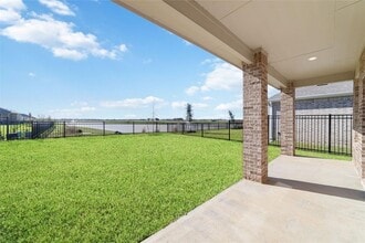 Building Photo - 3037 Avenida Sonoma Dr