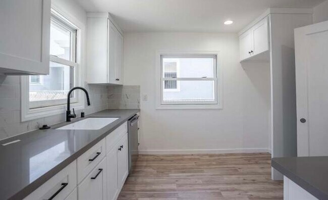 Foto del edificio - 642 S 16th St