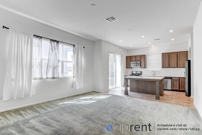 Foto del edificio - 2 br, 2.5 bath Townhome - 2035 Mindoro Lan...