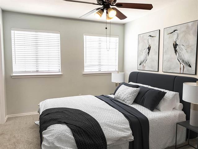 Foto del edificio - 9601 Forest Ln