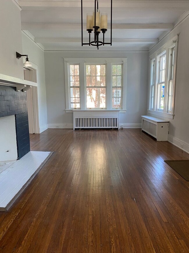 Photo - 2209 Rivermont Ave Apartment
