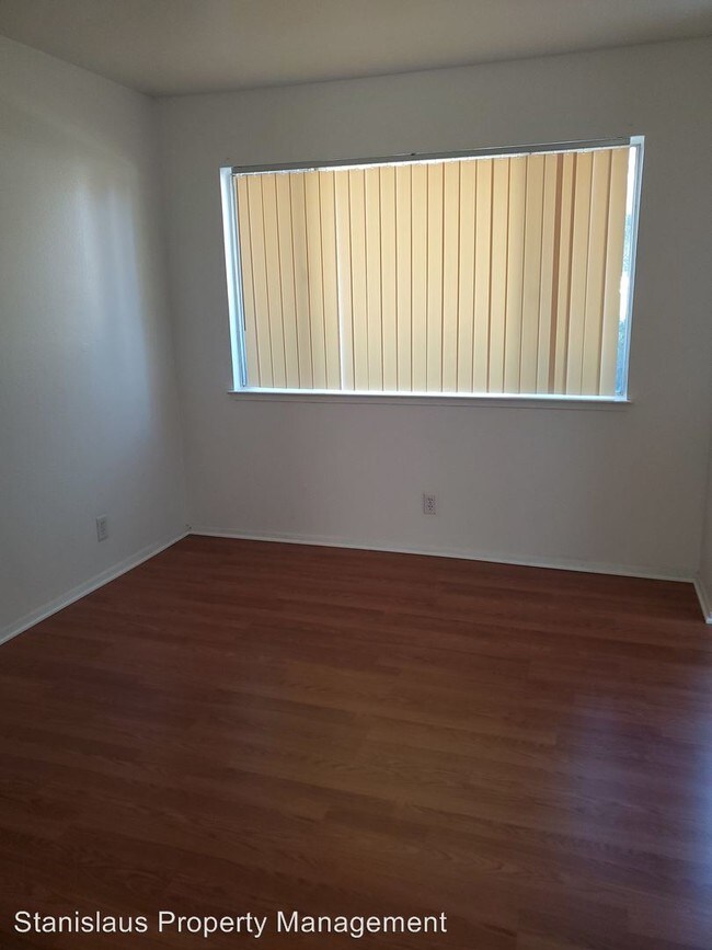 Building Photo - 1112 Peppermint Ct