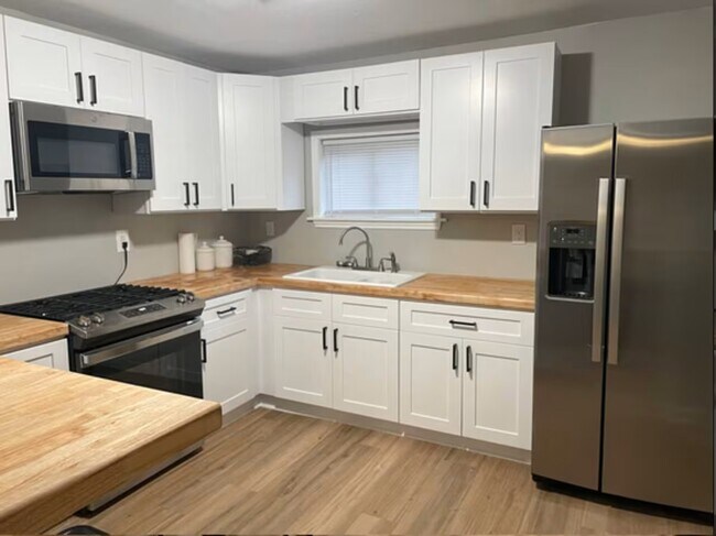 Foto del edificio - 421 Perkins Ave