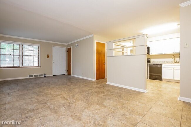 Building Photo - 3 br, 1 bath House - 1242 Billings Dr