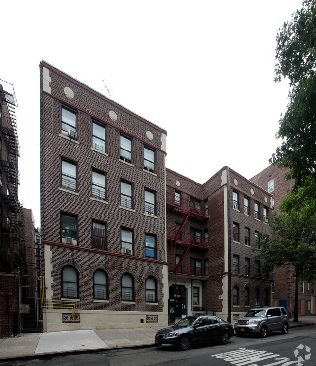 88-18 150th St - Alsop Court