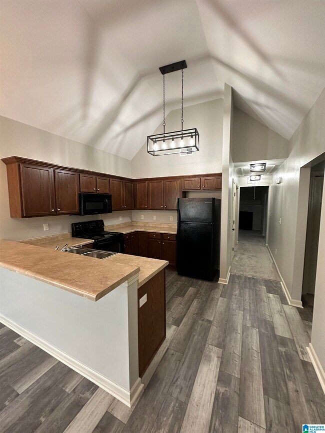 Foto del edificio - 2811 Southwood Ln