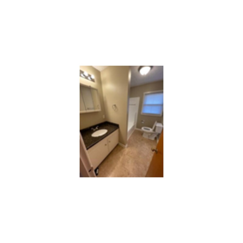 121 Colonial Ct Unit 4C, Danville, VA 24540 Condo for Rent in