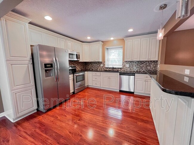 Foto del edificio - 1814 N 78th St