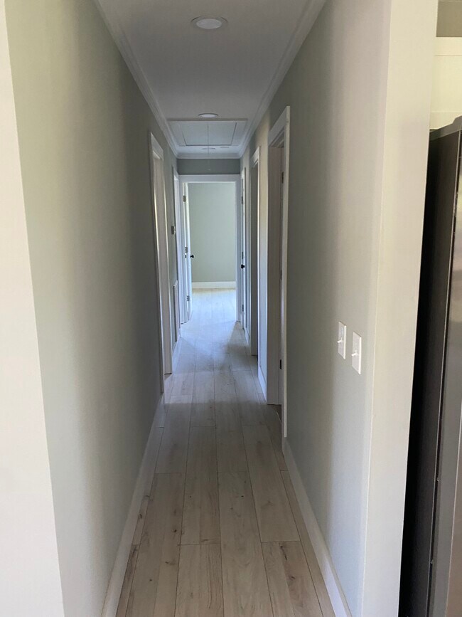 Foto del edificio - 414 1st Ave E