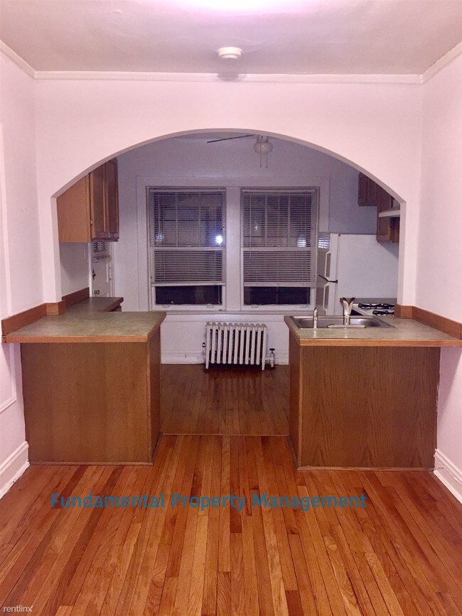 Foto del edificio - 225 South Blvd