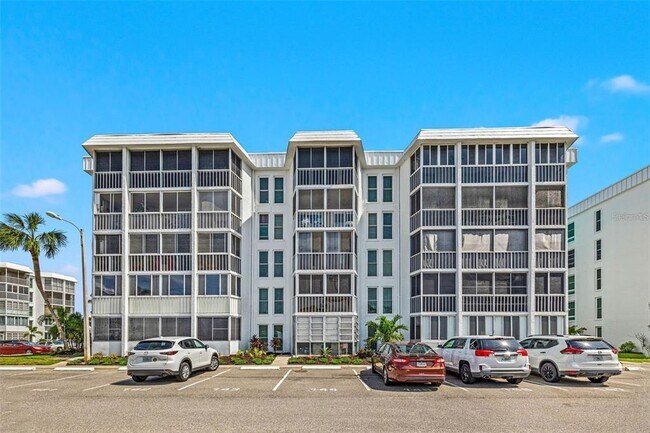 Building Photo - 4908 38th Way S