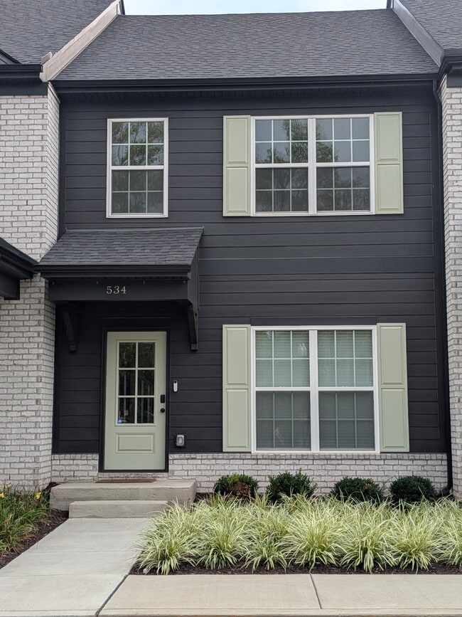 Building Photo - 534 Tappan Private Ln
