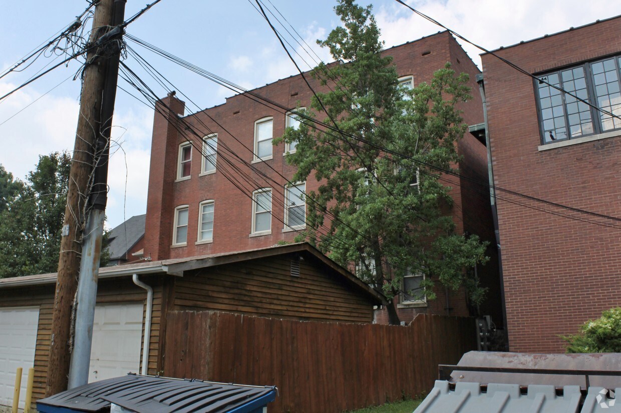 Foto del edificio - 4512 Westminster Pl