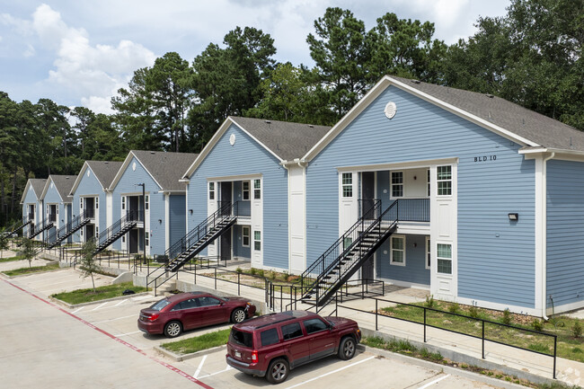 Estudio - Huntsville Village Apartments