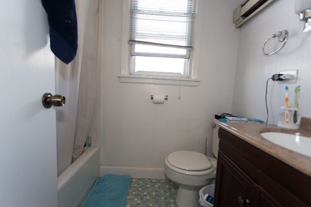 Building Photo - N. Orleans