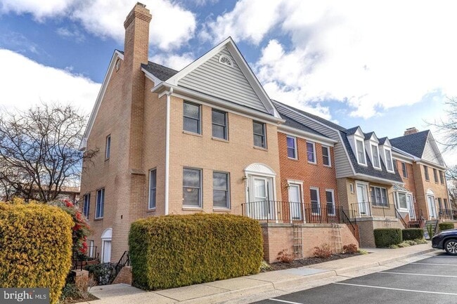 Foto del edificio - 217 Locust St SE