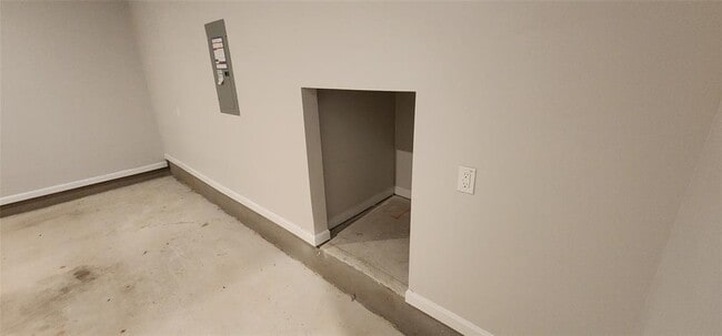 Building Photo - 209 Banyon Dr