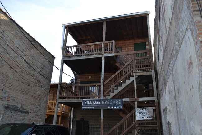 Back of Property - 1116 W Taylor St