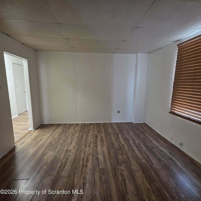 Foto del edificio - 1606 Dickson Ave