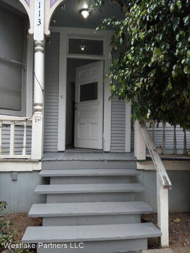 Building Photo - 1111 S Westlake Ave