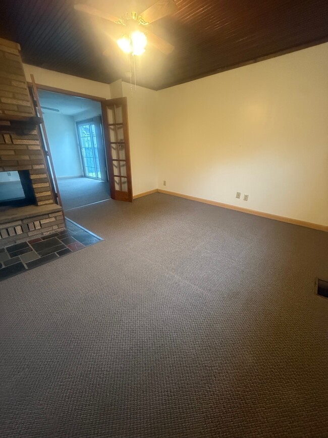 Foto del edificio - 26A Rochester St