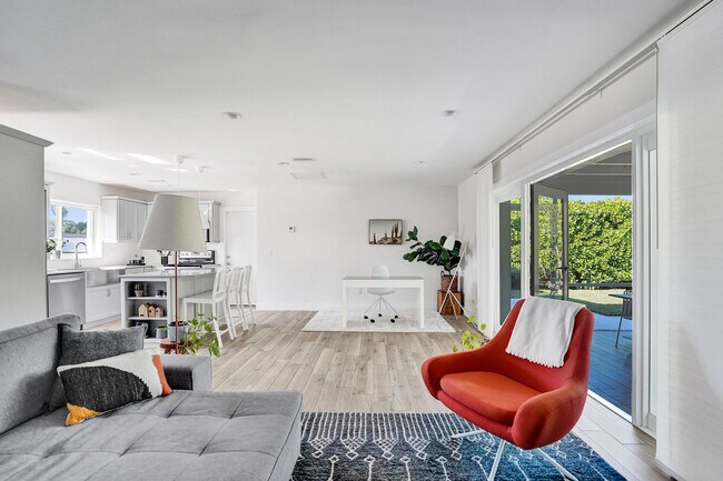 Foto del edificio - 1299 SW 9th St