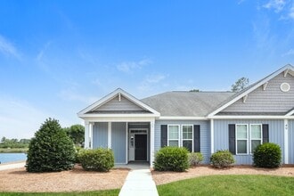 Building Photo - 49 Highland Forest Cir