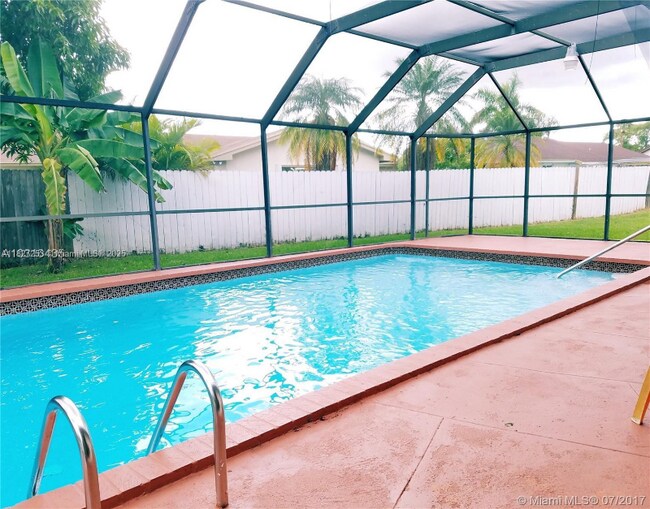 Foto del edificio - 14075 SW 45th Terrace