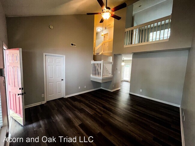 Building Photo - 3 br, 2.5 bath House - 26 Peggy Sue Court