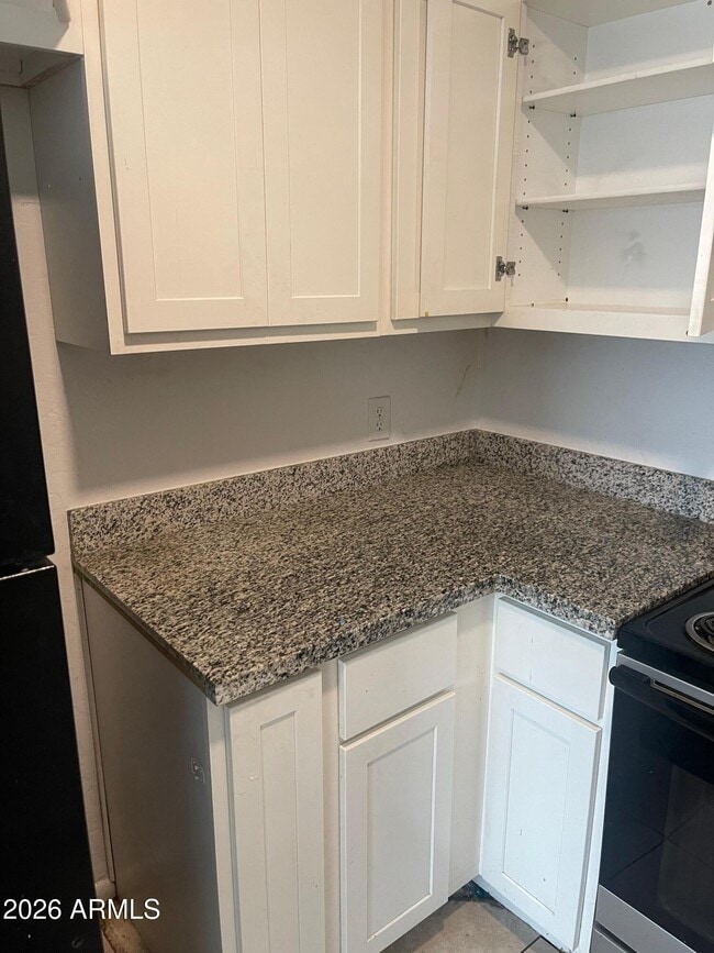 Building Photo - 2240 W Southern Ave