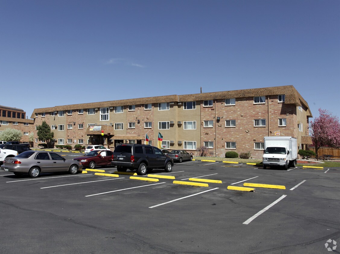 Forest Manor Apartments Glendale Co Apartments Com