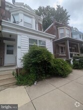 Building Photo - 5947 N 13th St