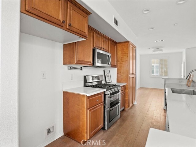 Building Photo - 1309 Songbird Way