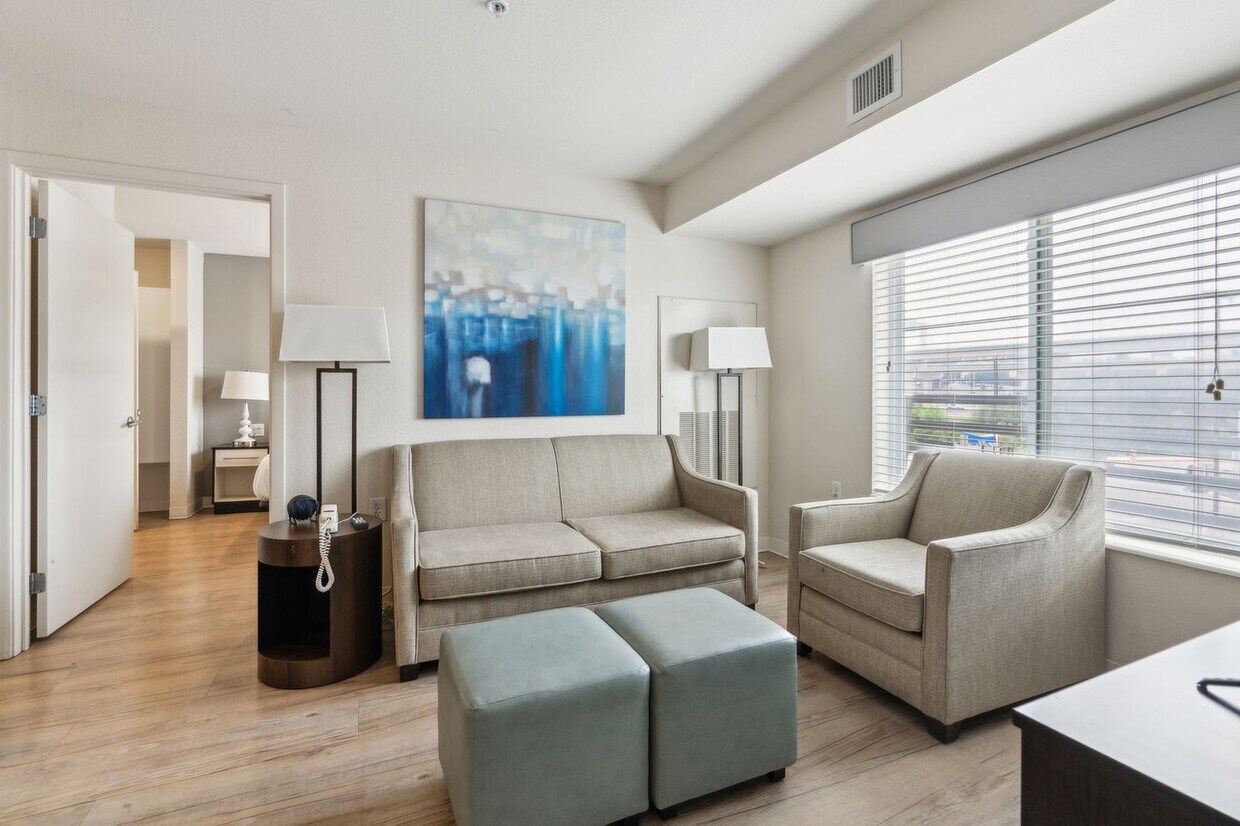 Foto principal - 5423 N Loop 1604 W