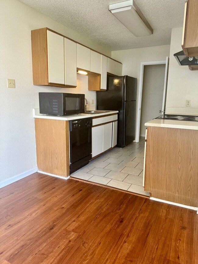 5105 Nicholson Dr, Baton Rouge, LA 70820 House Rental in Baton Rouge