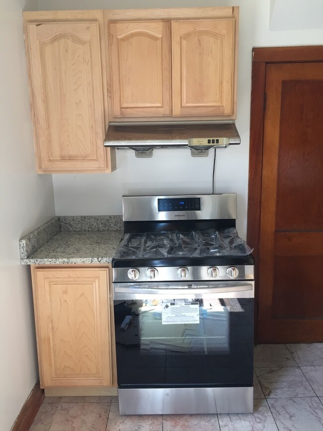 Foto del edificio - 3022 S Haynes Ct