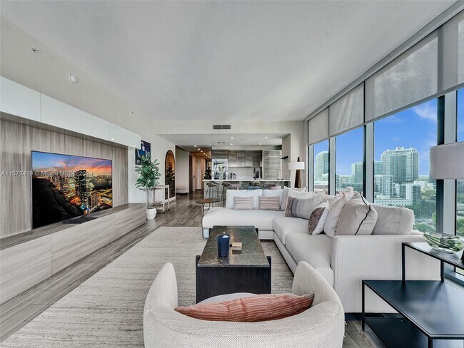 Foto del edificio - 460 NE 28th St