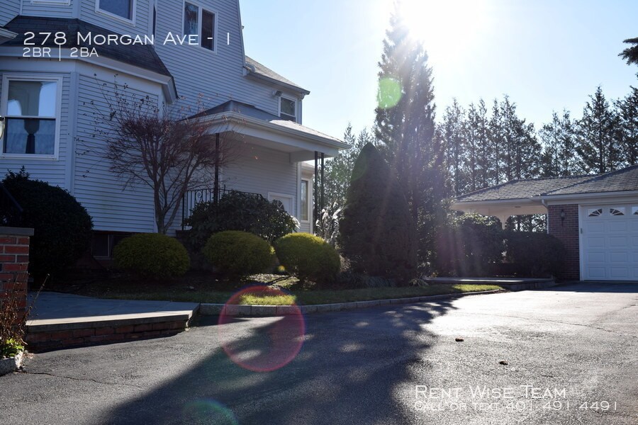 278 Ave Unit 1, Johnston, RI 02919 Room for Rent in Johnston