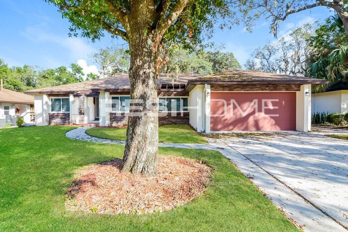 Primary Photo - 1341 Sterling Oaks Dr