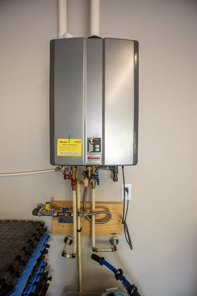 Foto del edificio - 15 Collinswood Wy