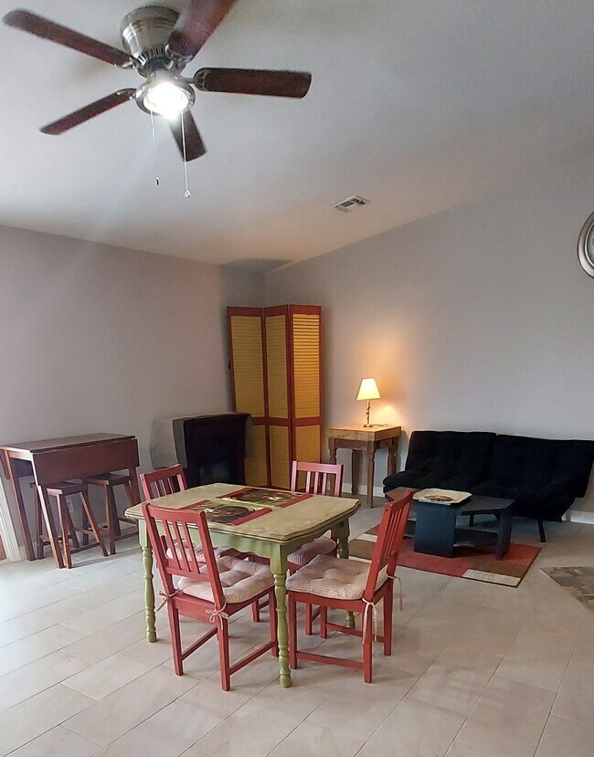 Foto del edificio - 1812 N 68th Dr