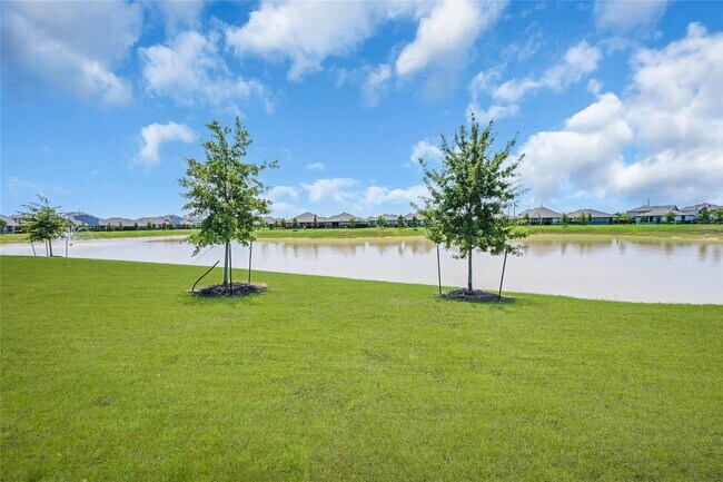 Building Photo - 144 Aurora Spgs Dr