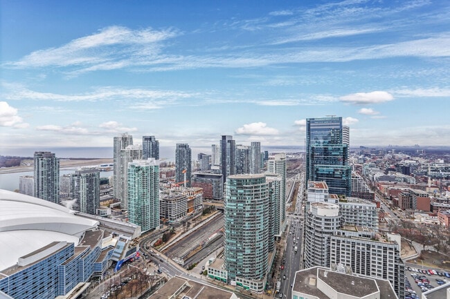 Building Photo - 265 Windsor St