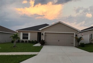 Building Photo - 1092 Zion Dr