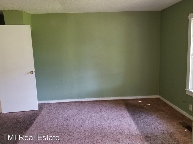 Building Photo - 2 br, 1 bath House - 1316 Court R