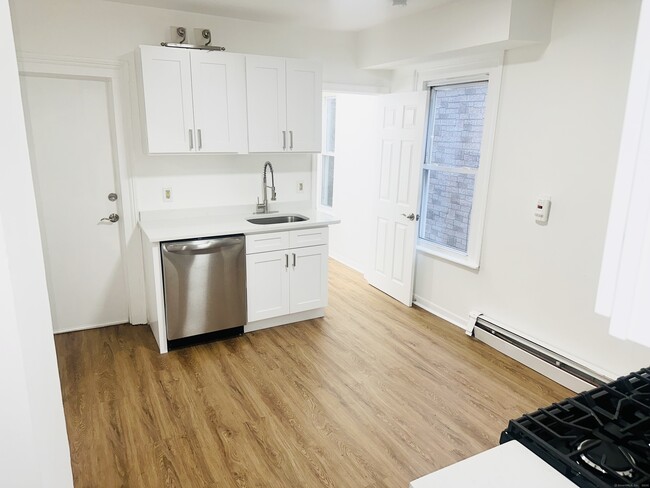 Building Photo - 81 Mill River St