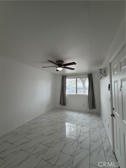 Foto del edificio - 9395 Mission Blvd