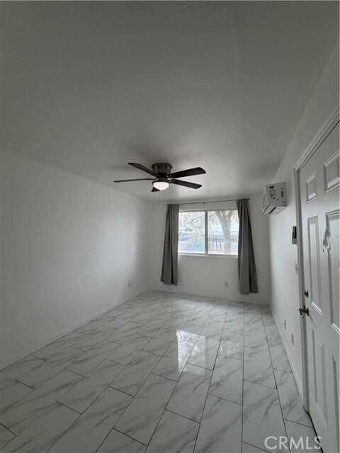 Foto del edificio - 9395 Mission Blvd